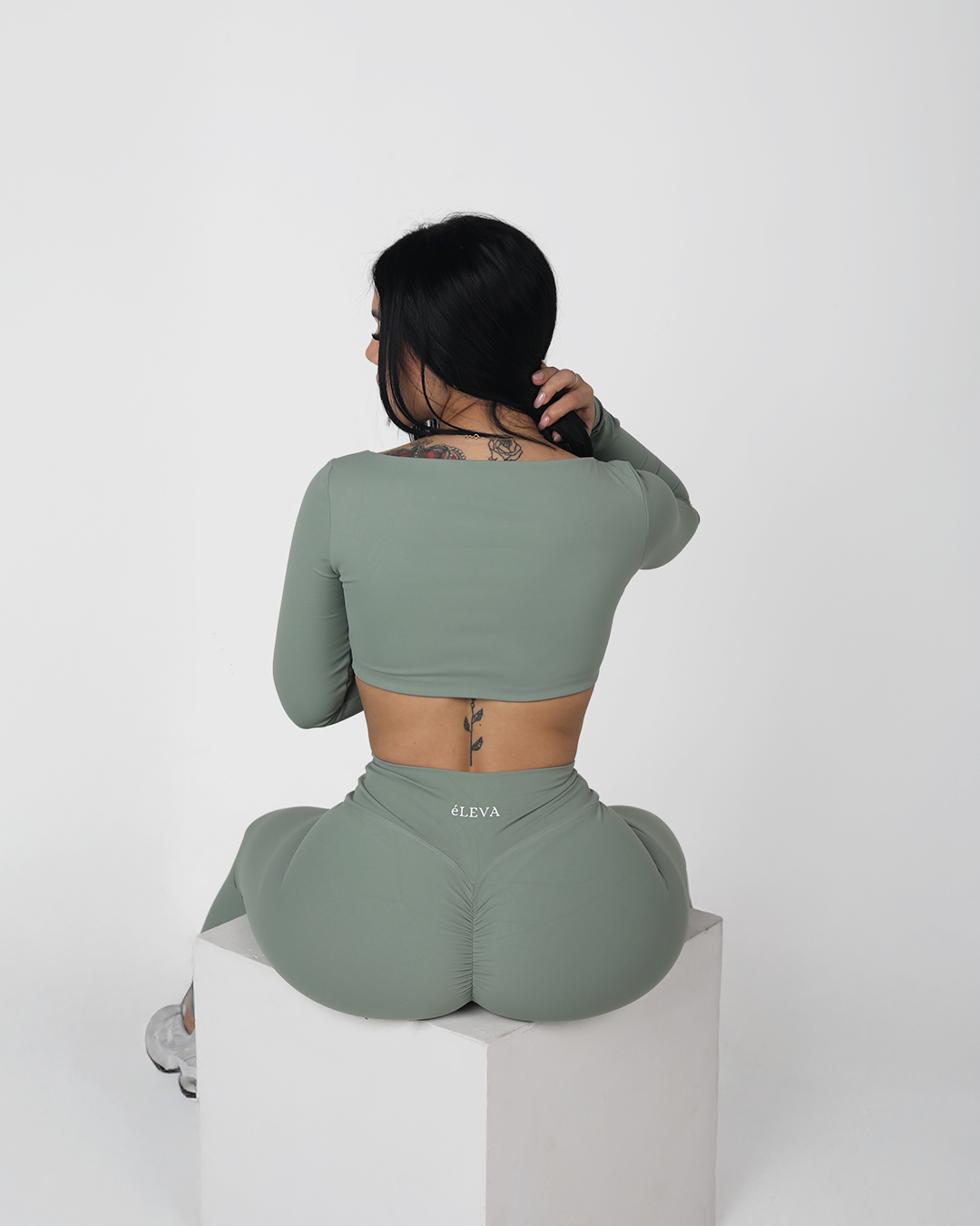 AURA
